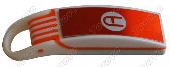 翻蓋折疊式閃存 AMP公司再推U盤新品