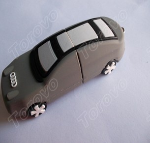 定制各種汽車U盤(pán) 硅膠小汽車U盤(pán)